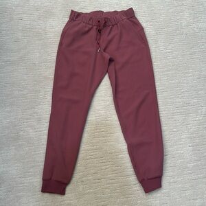 Lululemon On the Fly Jogger